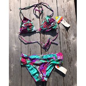 🦜 Raisins multi color bikini, size small 🦜